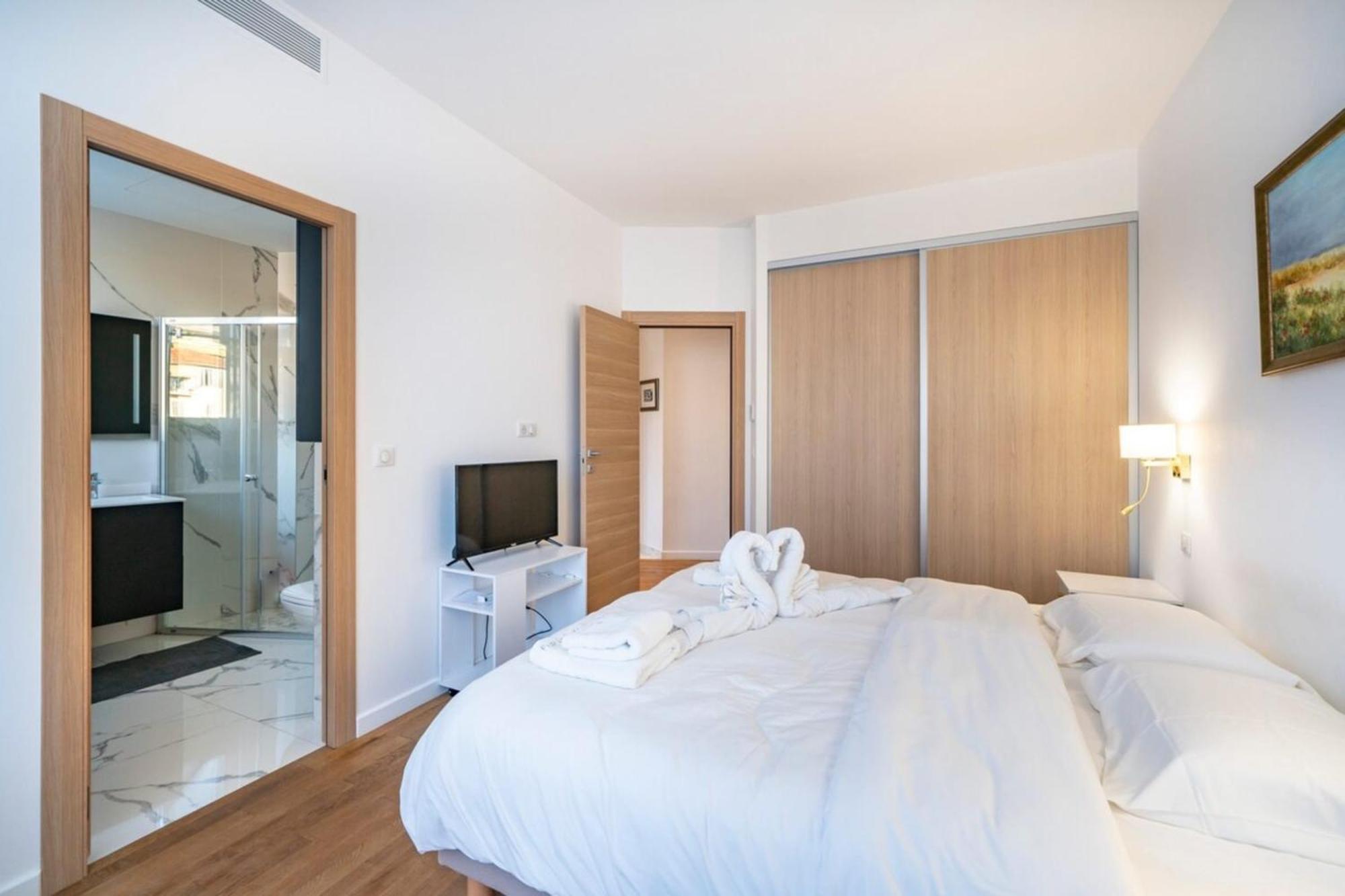 Wonderful 2 Bedroom *